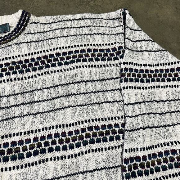 Vintage 90s Etchings White Pattern Knit Sweater - Picture 2 of 3